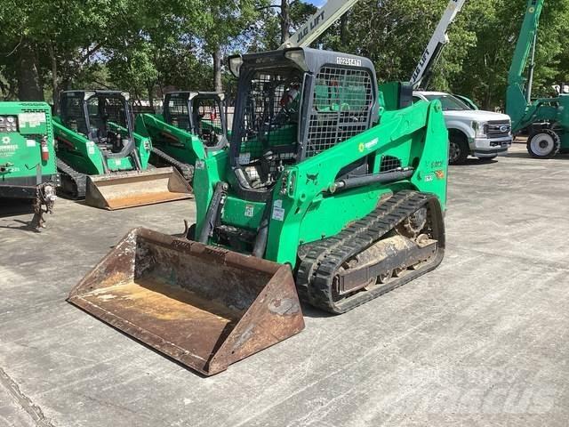 Bobcat T630 滑移装载机