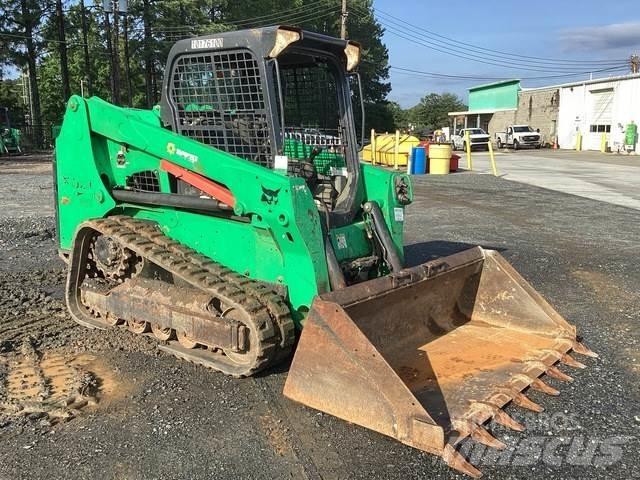 Bobcat T630 滑移装载机