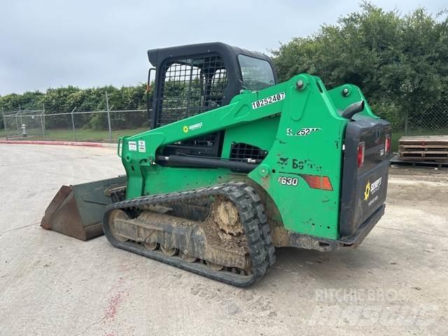 Bobcat T630 滑移装载机