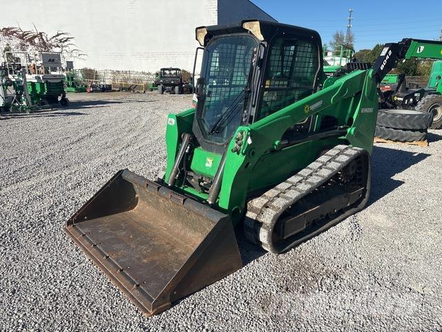 Bobcat T630 滑移装载机