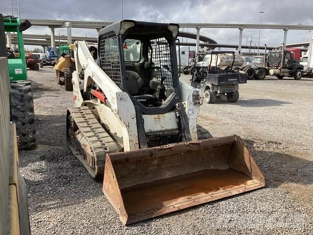 Bobcat T650 滑移装载机
