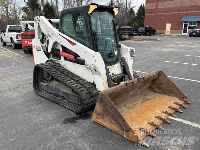 Bobcat T650 滑移装载机