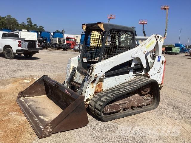 Bobcat T650 滑移装载机