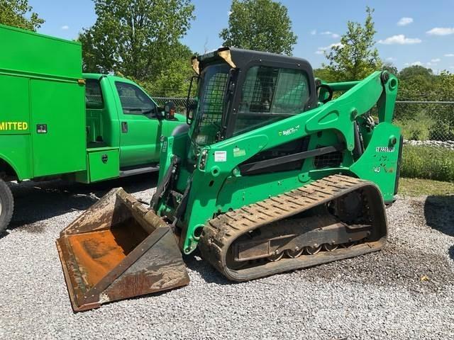 Bobcat T740 滑移装载机