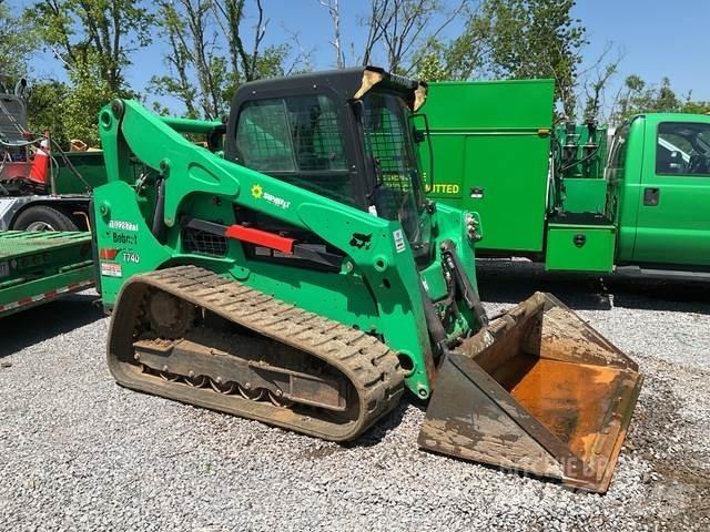 Bobcat T740 滑移装载机