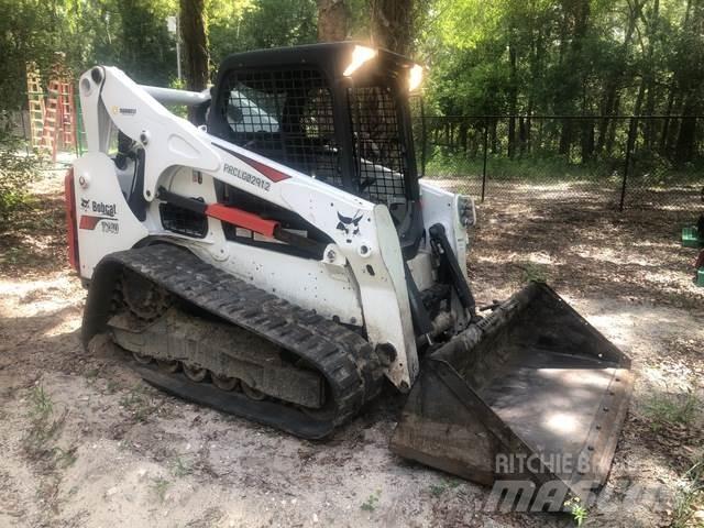 Bobcat T740 滑移装载机