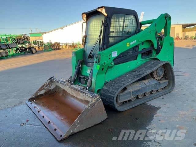 Bobcat T740 滑移装载机