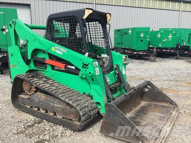 Bobcat T740 滑移装载机