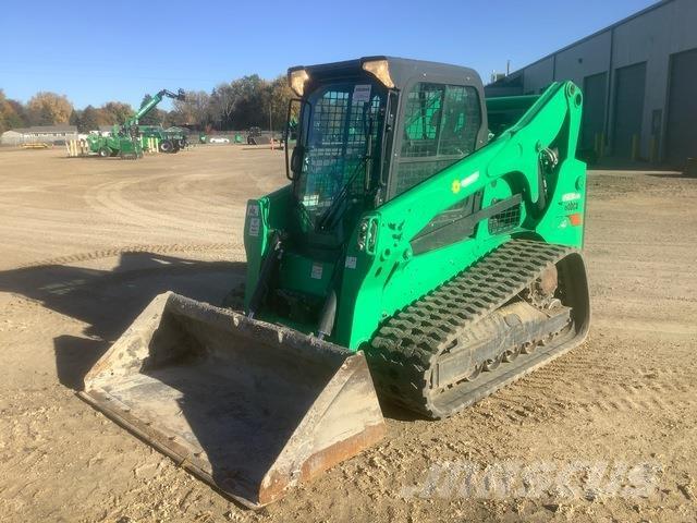 Bobcat T740 滑移装载机