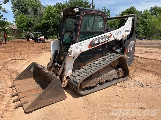 Bobcat T76 滑移装载机