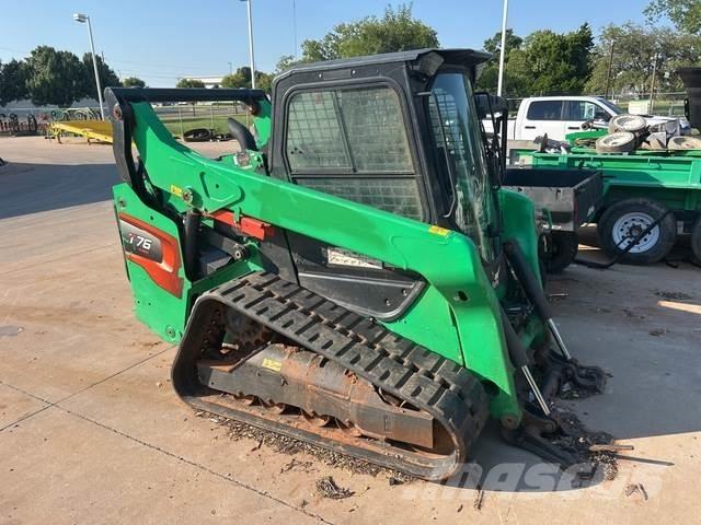 Bobcat T76 滑移装载机