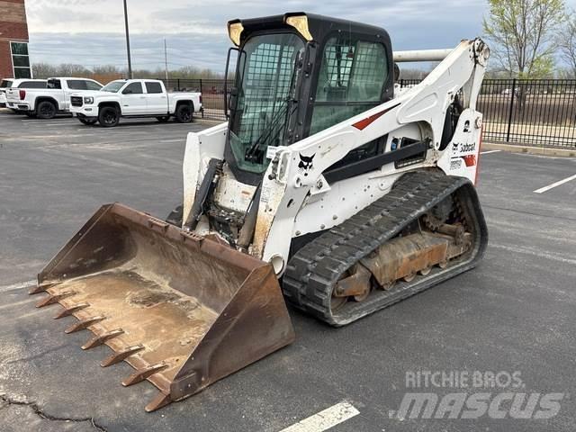 Bobcat T870 滑移装载机