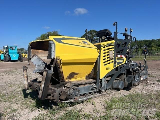 Bomag BF300C 沥青摊铺机