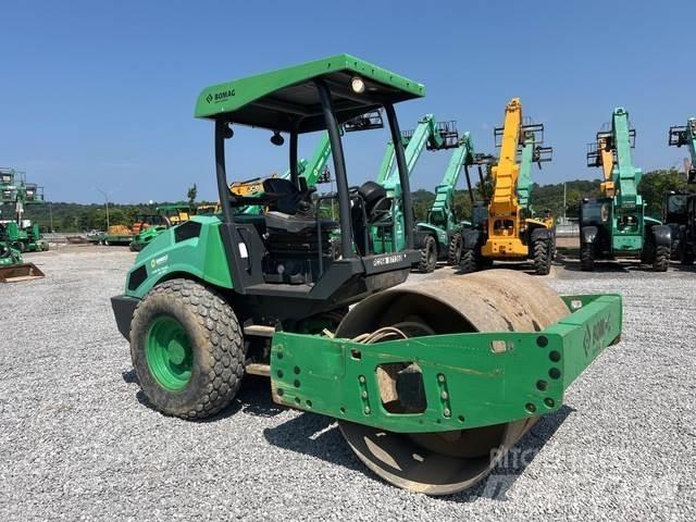 Bomag BW177D-5 单轮压路机