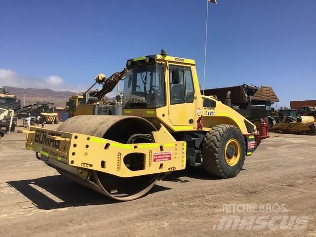 Bomag BW219DH-4 单轮压路机