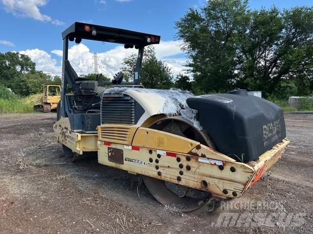 Bomag BW266AD 双轮压路机