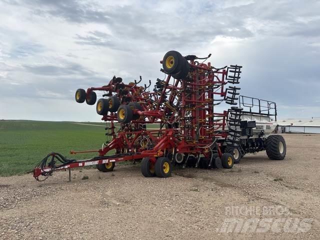 Bourgault 5810 条播机