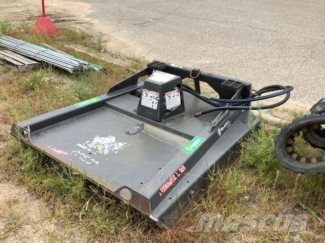 Bradco GSS60 骑乘式割草机