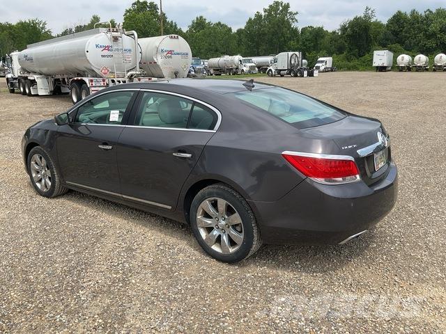 Buick LaCrosse 汽车