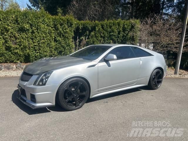 Cadillac CTS 汽车