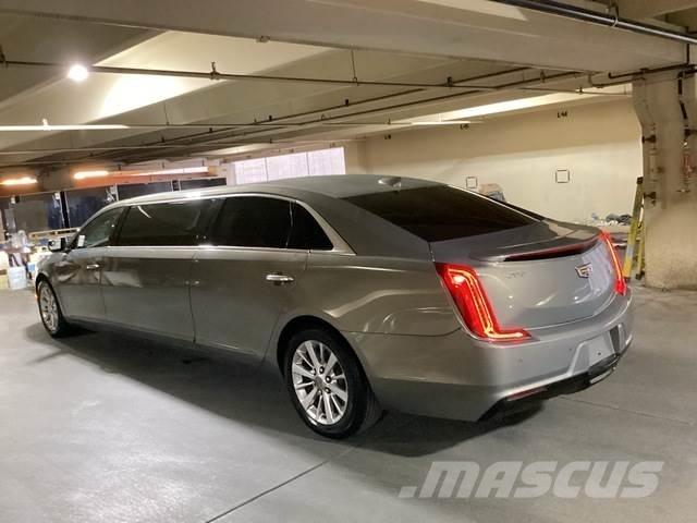 Cadillac XTS 汽车