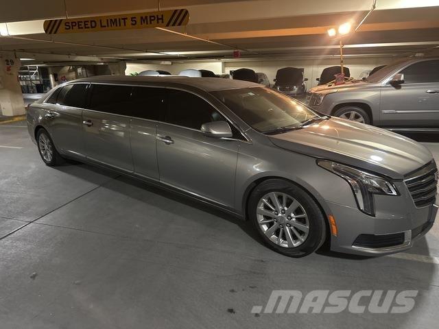 Cadillac XTS 汽车