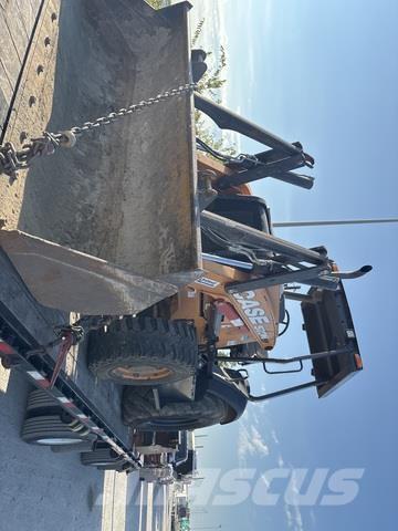 CASE 570N EP 前装载和挖掘机