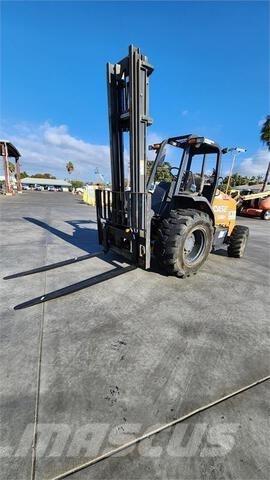 CASE 586H 其他叉车