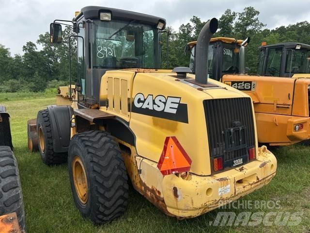 CASE 621E 轮式装载机