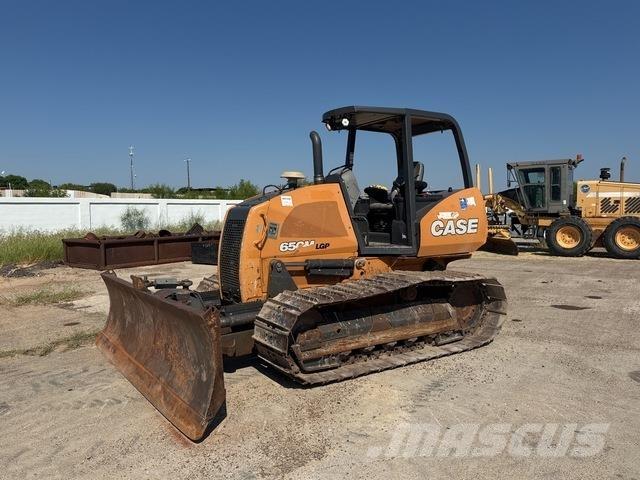 CASE 650M LGP 履带式推土机