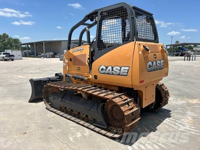 CASE 750M WT 履带式推土机