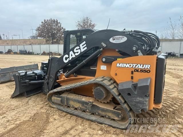 CASE DL550 滑移装载机