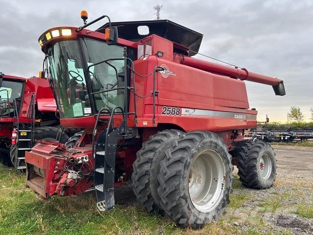 Case IH 2588 联合收割机