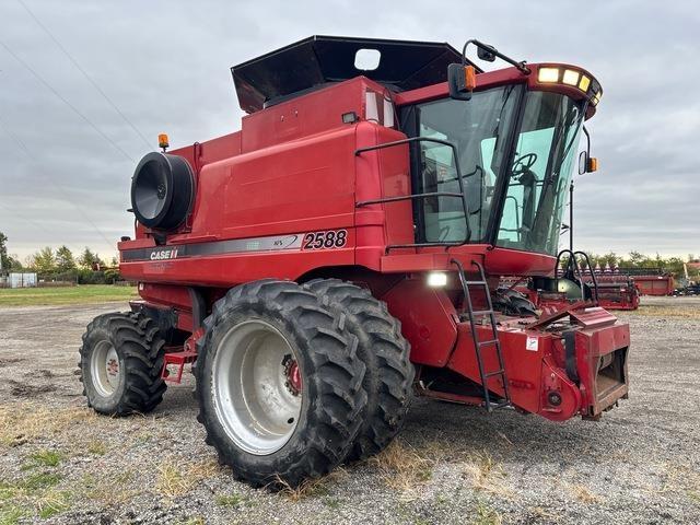 Case IH 2588 联合收割机