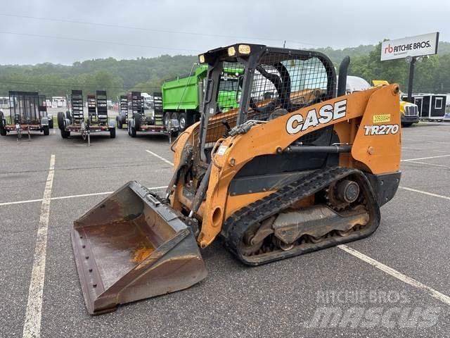CASE TR270 滑移装载机