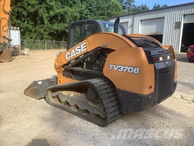 CASE TV370B 滑移装载机