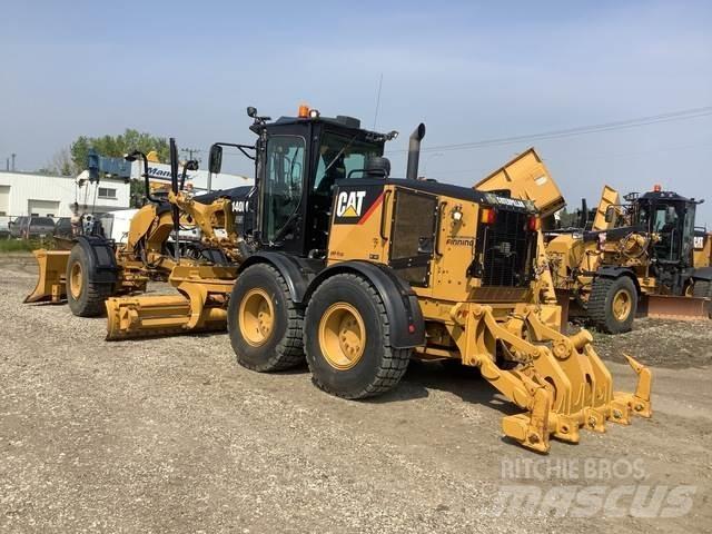 CAT 140M AWD 平地机/推土机