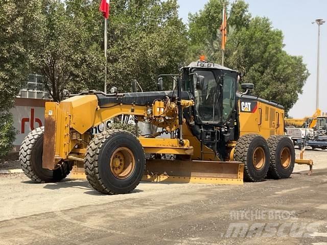CAT 14M3 平地机/推土机
