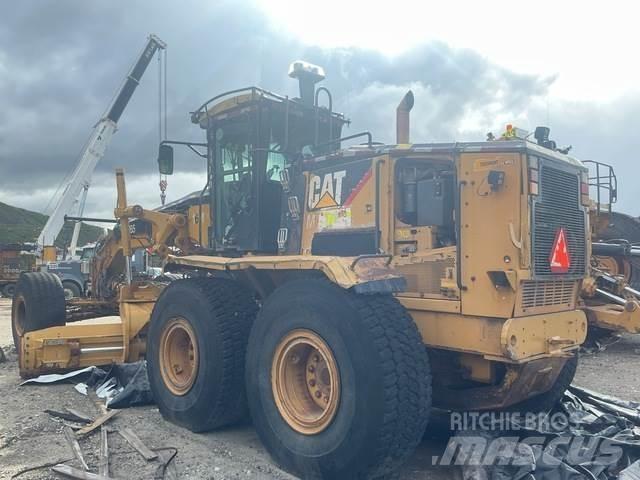 CAT 16M 平地机/推土机