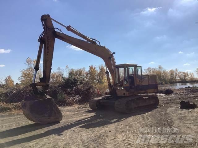CAT 225 履带挖掘机