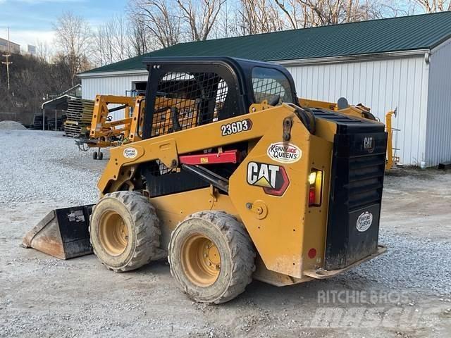 CAT 236D3 滑移装载机