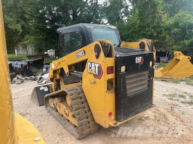 CAT 239D3 滑移装载机