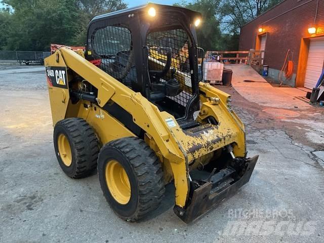 CAT 246D 滑移装载机