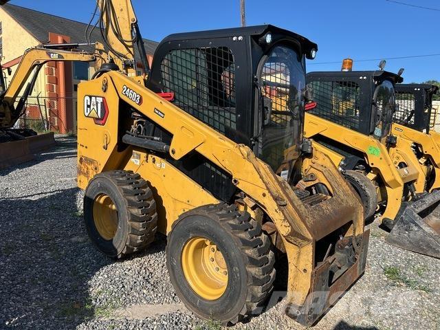 CAT 246D3 滑移装载机