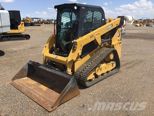 CAT 249D3 滑移装载机