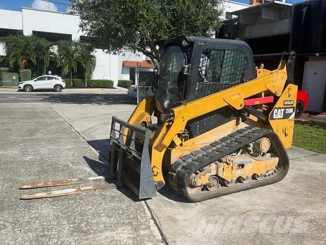 CAT 259D 滑移装载机