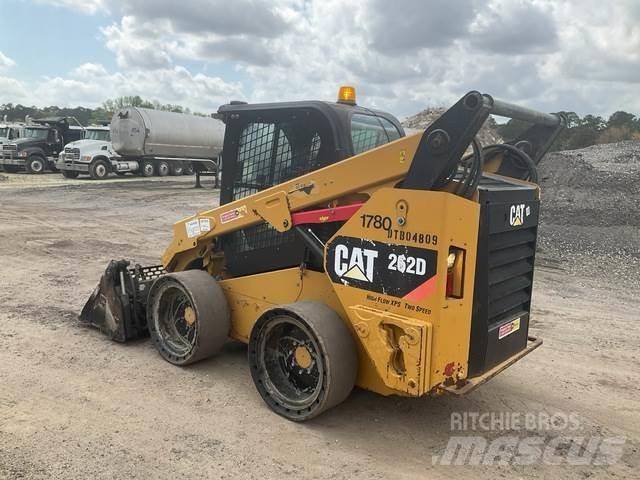 CAT 262D 滑移装载机