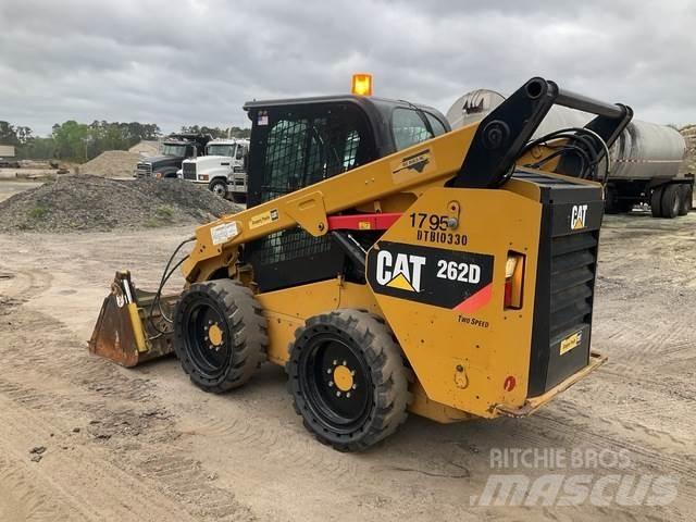CAT 262D 滑移装载机