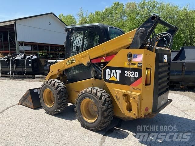 CAT 262D 滑移装载机