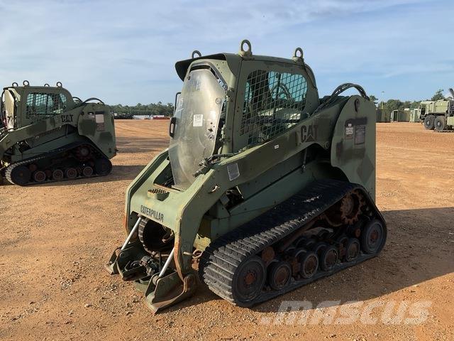 CAT 277C 滑移装载机